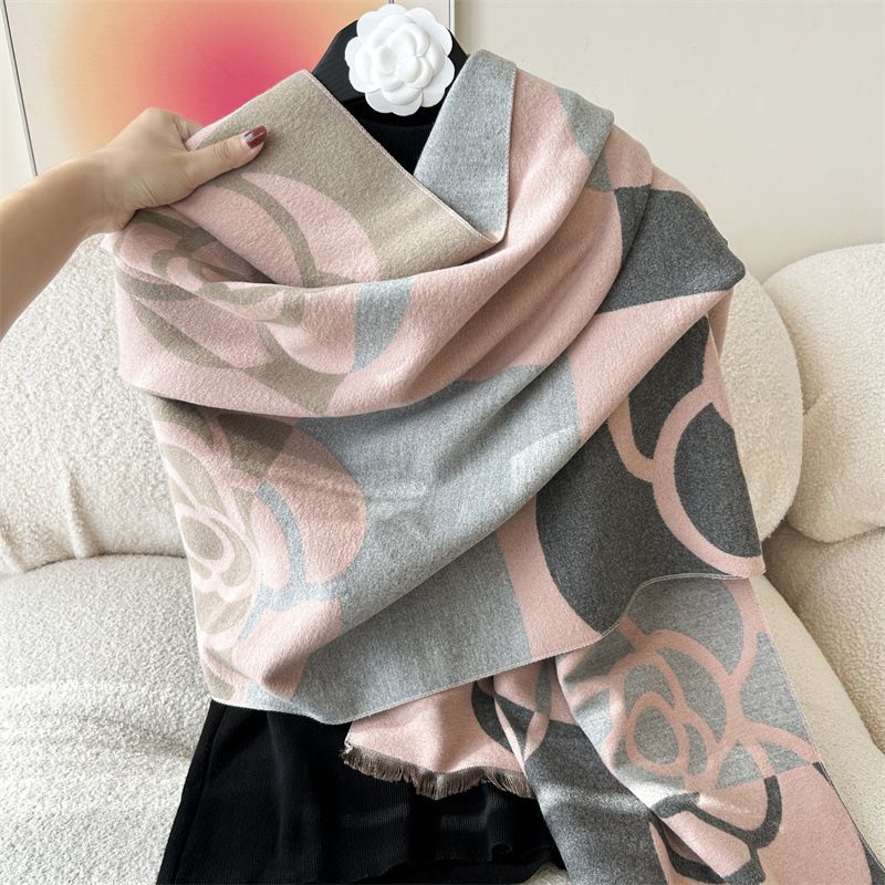 Women's Simple Style Flower Imitation Cashmere Scarf