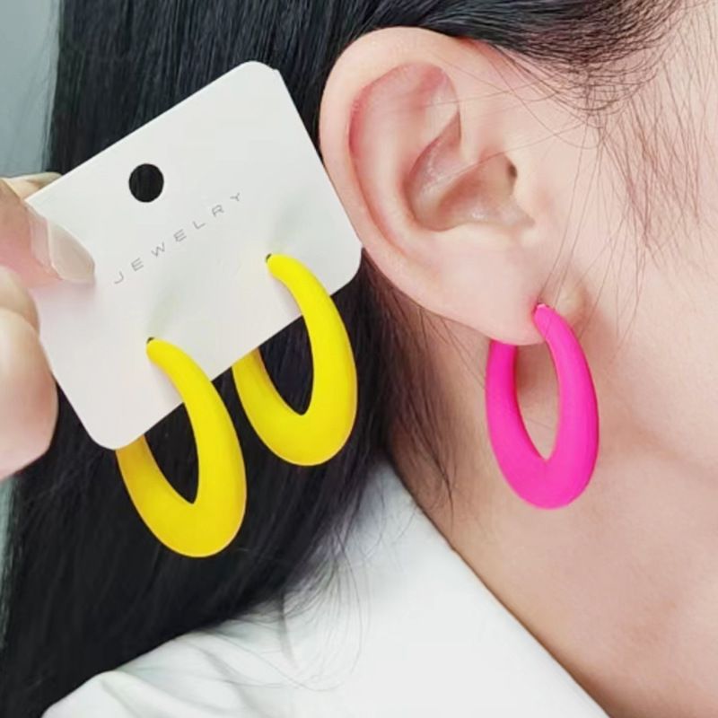 Bijoux En Gros Élégant Sucré Géométrique Couleur Unie Arylique Placage Boucles D'oreilles