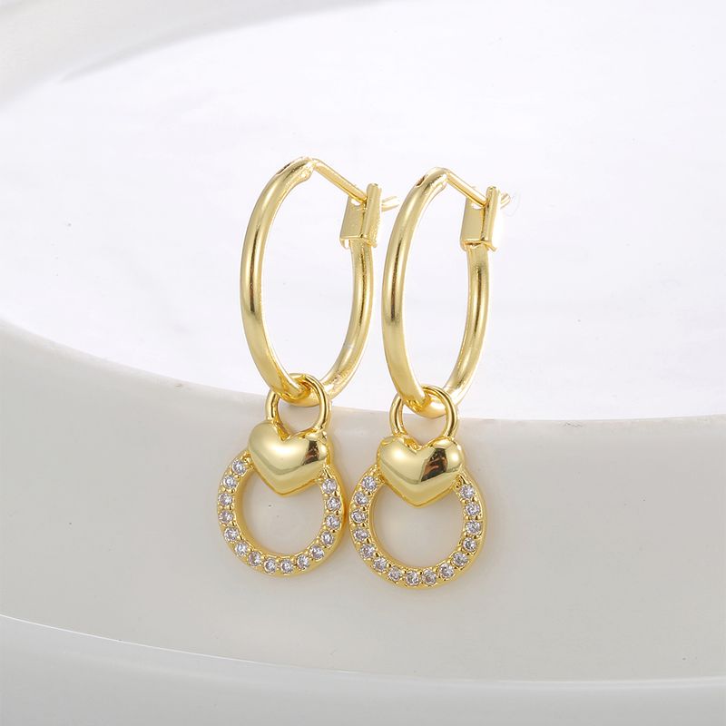 1 Paire Style Ig Style Britannique Star Lune Clé Placage Incruster Le Cuivre Perle Perles Zircon Plaqué Or 18k Boucles D'oreilles