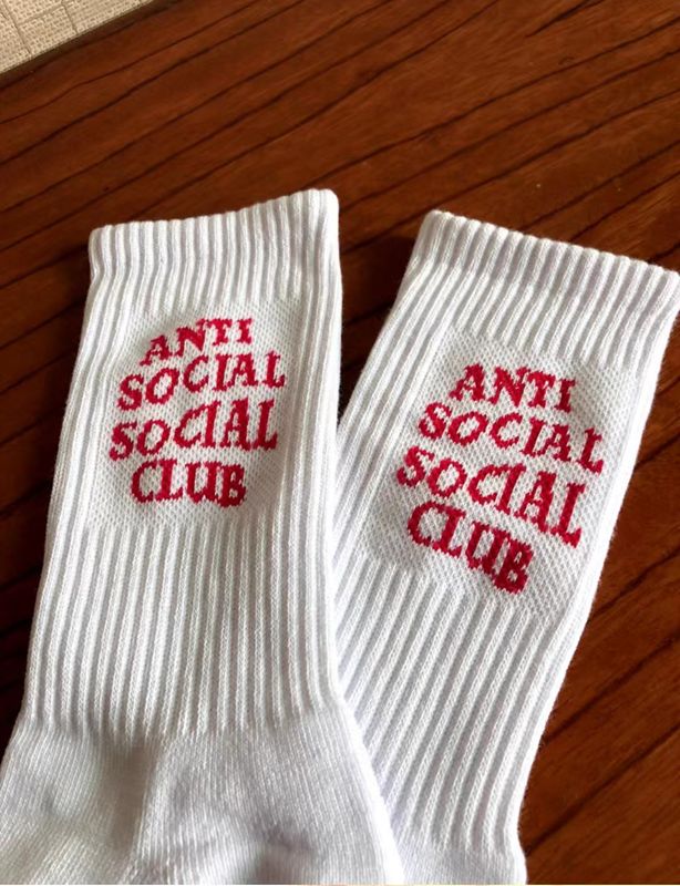 Unisex Casual Classic Style Letter Cotton Crew Socks A Pair