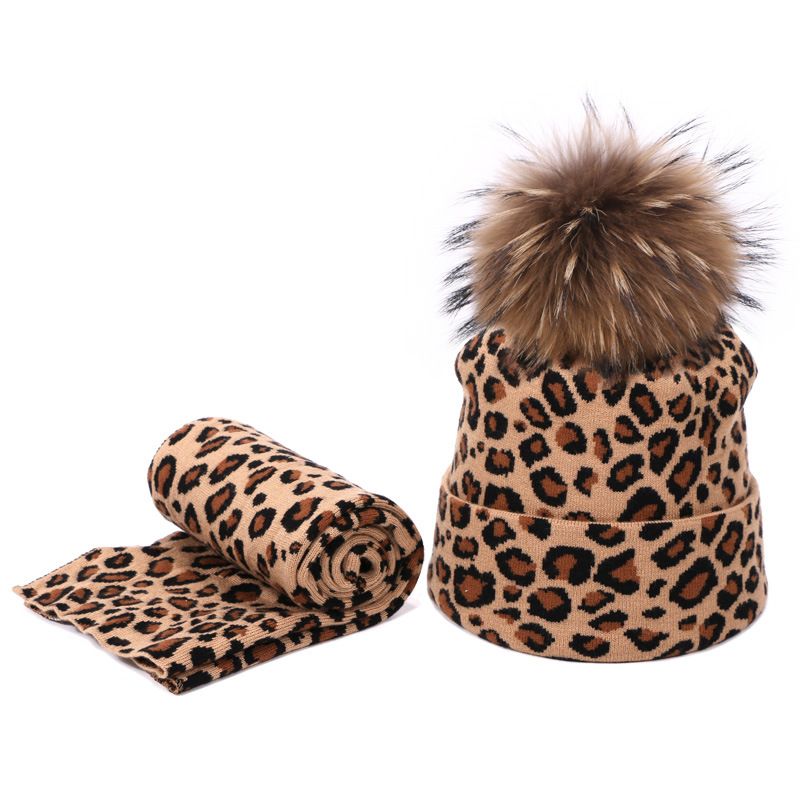 Women's Streetwear Leopard Pearl Eaveless Wool Cap