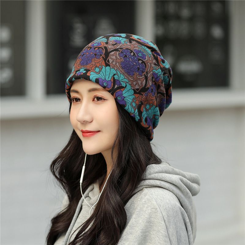 Women's Korean Style Flower Crimping Beanie Hat