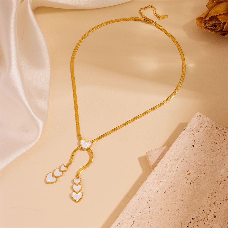 Titanium Steel 18K Gold Plated Elegant Plating Heart Shape Solid Color Acrylic Pendant Necklace