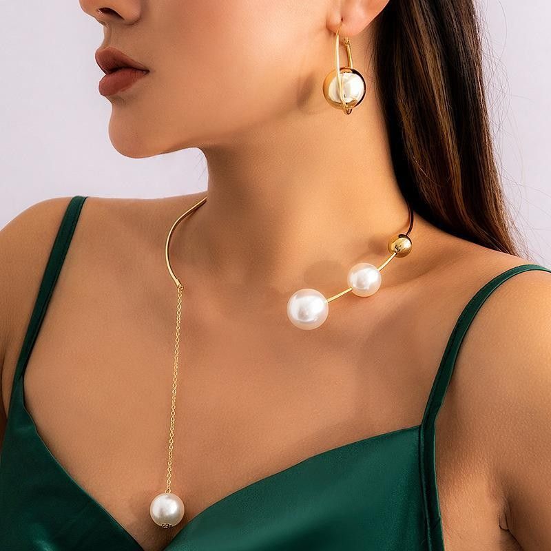 Casual Geometric Stainless Steel Artificial Pearl Plating Artificial Pearls 18K Gold Plated Unisex Choker