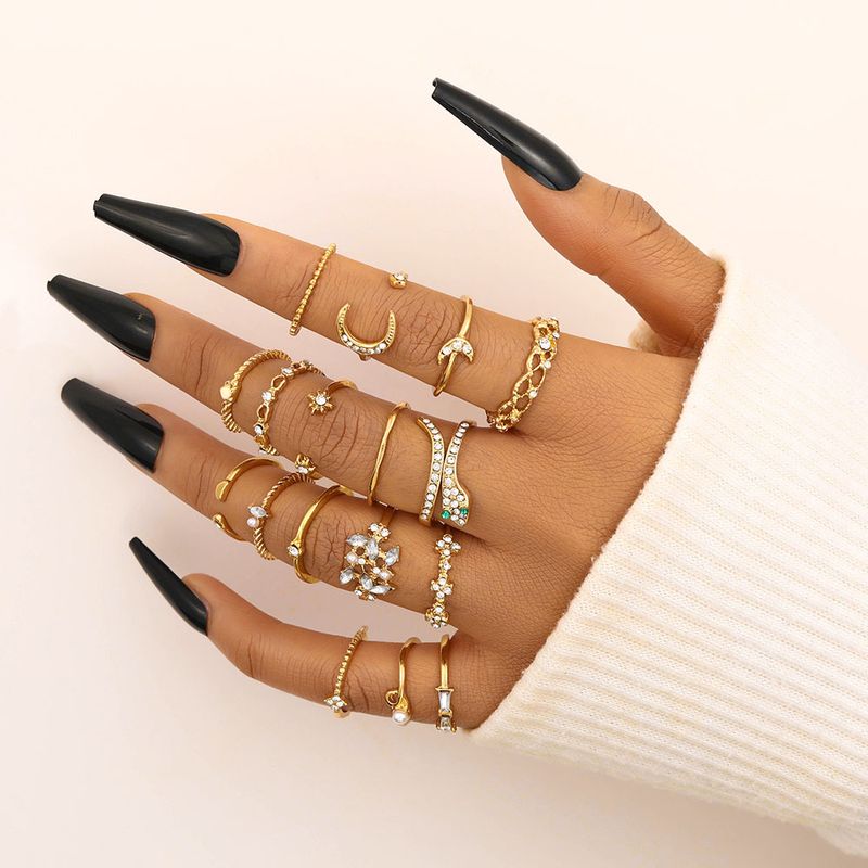 Ig Style Gothic Punk Snake Alloy Inlay Zircon Women's Rings