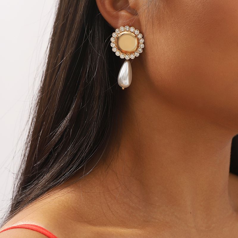 1 Pair Elegant Water Droplets Plating Inlay Alloy Artificial Pearls Rhinestones Drop Earrings