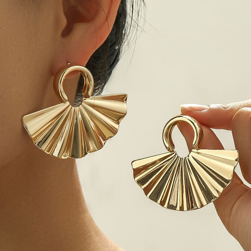1 Pair Simple Style Commute Solid Color Plating Metal Gold Plated Ear Studs