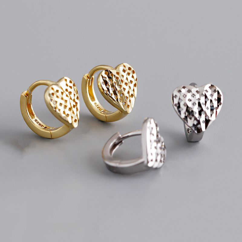 1 Pair Simple Style Heart Shape Polishing Plating Sterling Silver 18k Gold Plated White Gold Plated Hoop Earrings