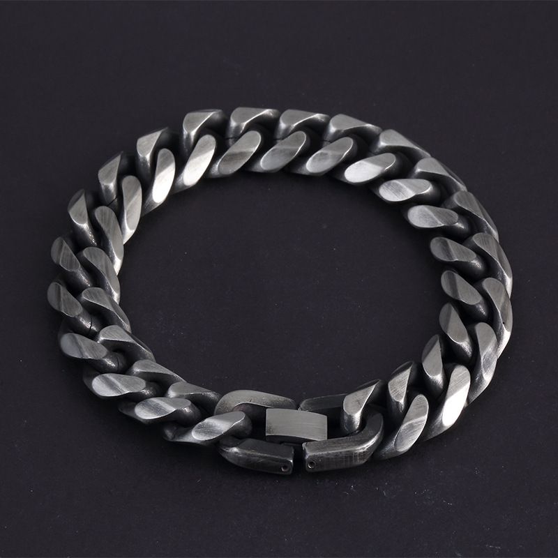Retro Geometric Solid Color Titanium Steel Stoving Varnish Men's Bracelets