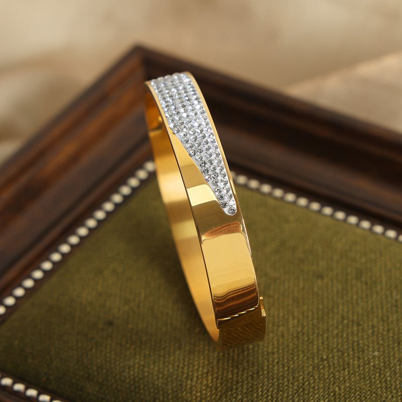 Élégant Style Simple Trapèze Acier Au Titane Placage Incruster Diamant Artificiel Plaqué Or 18k Bracelet