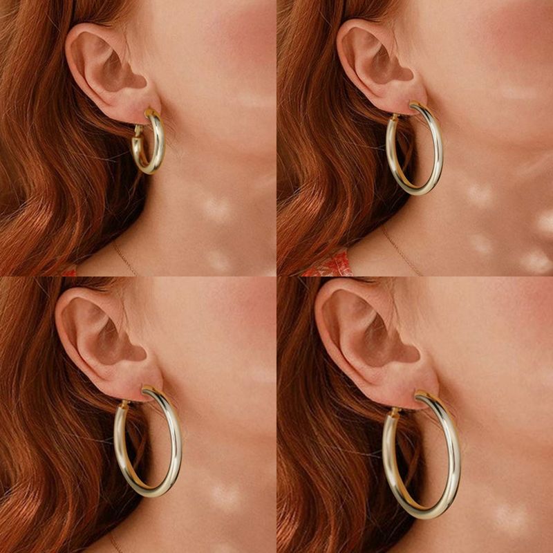 1 Pair Vintage Style Simple Style Classic Style Round Plating Hollow Out Copper 14k Gold Plated Hoop Earrings