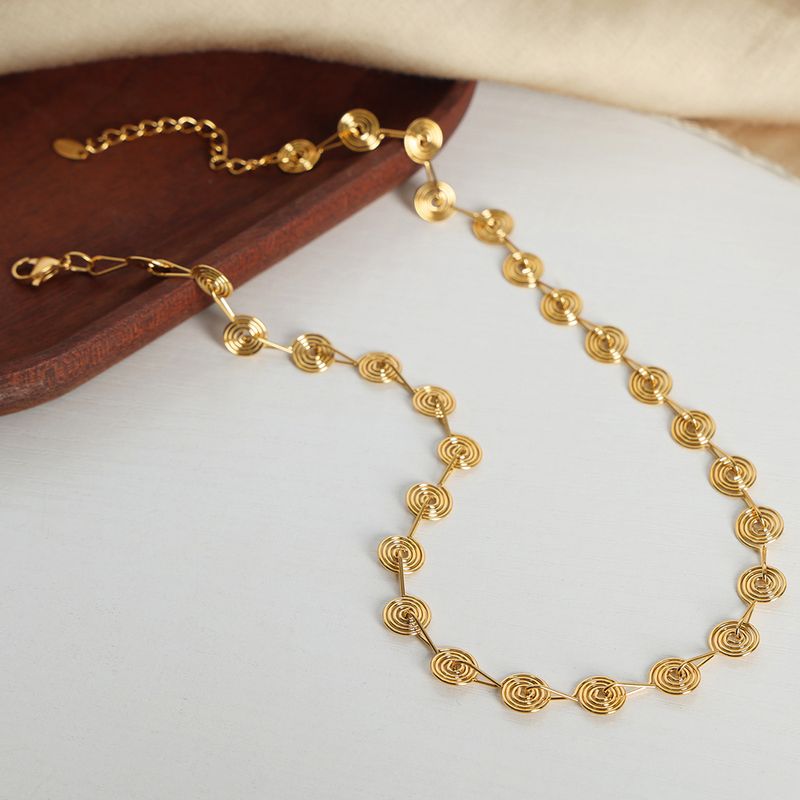 Großhandel Einfacher Stil Pendeln Spiral- Titan Stahl Patchwork Überzug 18 Karat Vergoldet Armbänder Halskette
