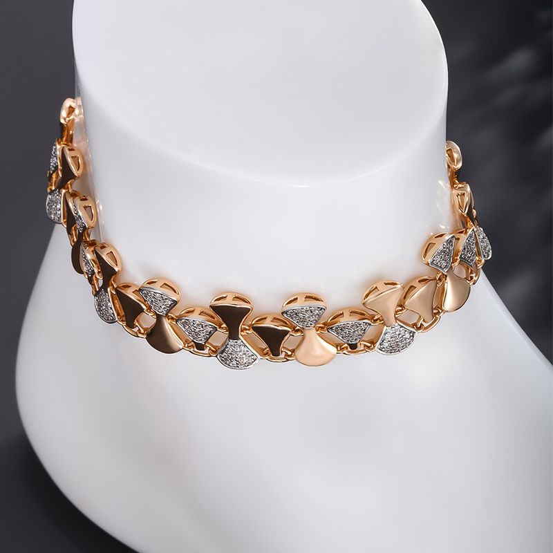 Lady Xuping Geometric Alloy Copper Plating Inlay Artificial Rhinestones 18k Gold Plated Women's Bracelets