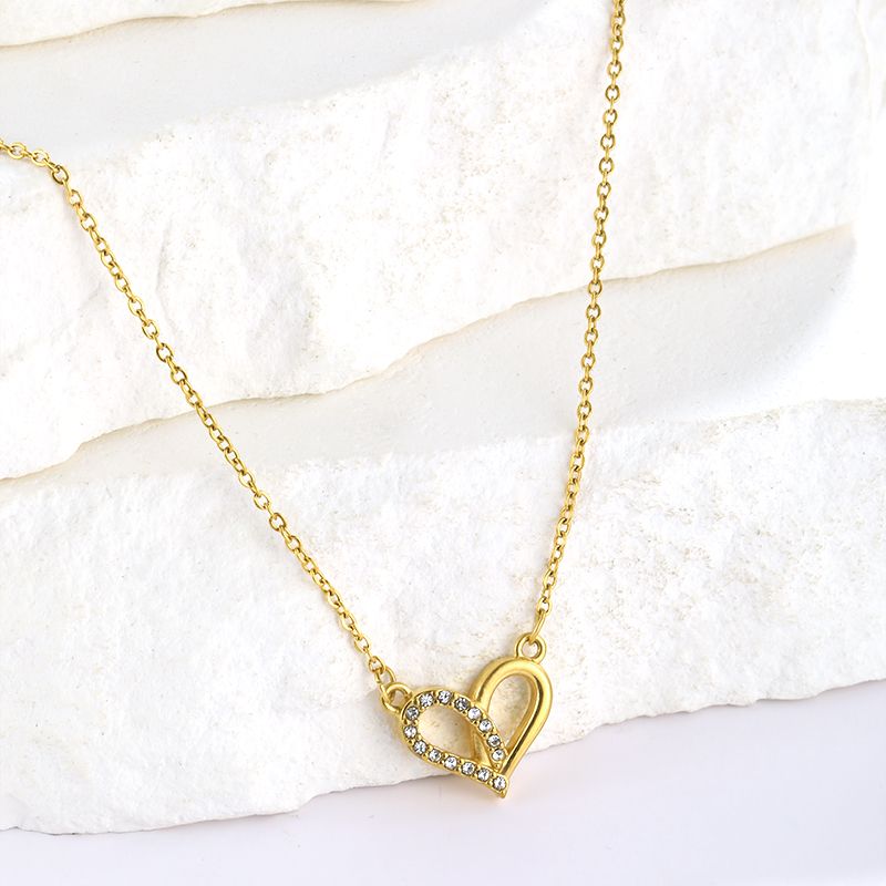 Stainless Steel Elegant Plating Inlay Heart Shape Solid Color Artificial Diamond Pendant Necklace