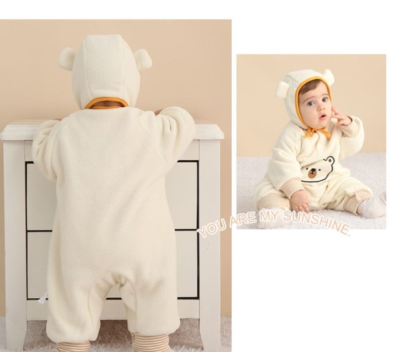Casual Bear Polyester Baby Rompers