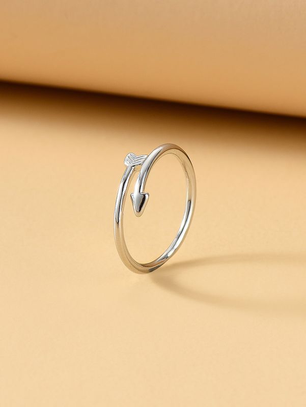 Zinc Alloy Gold Plated Simple Style Commute Arrow Solid Color Open Rings