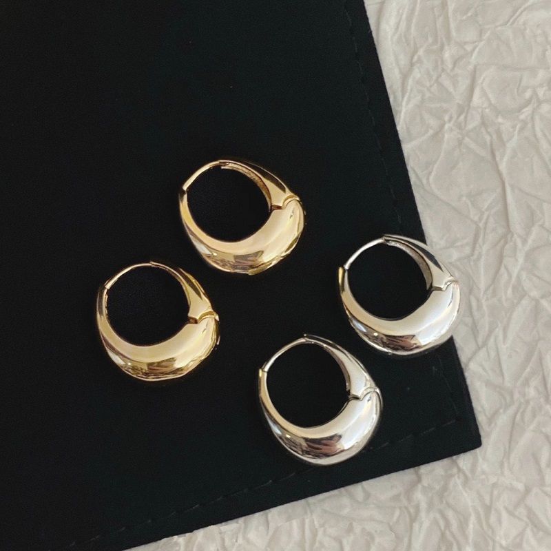 1 Paar Einfacher Stil Geometrisch Legierung Vergoldet Versilbert Reif Ohrringe