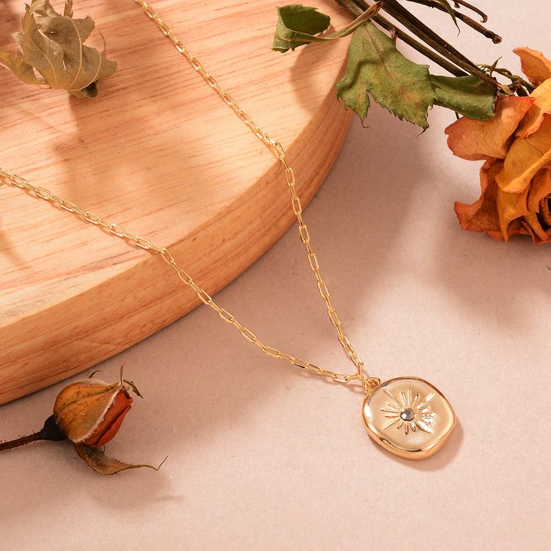 Simple Style Sun Alloy Plating Inlay Rhinestones Women's Pendant Necklace