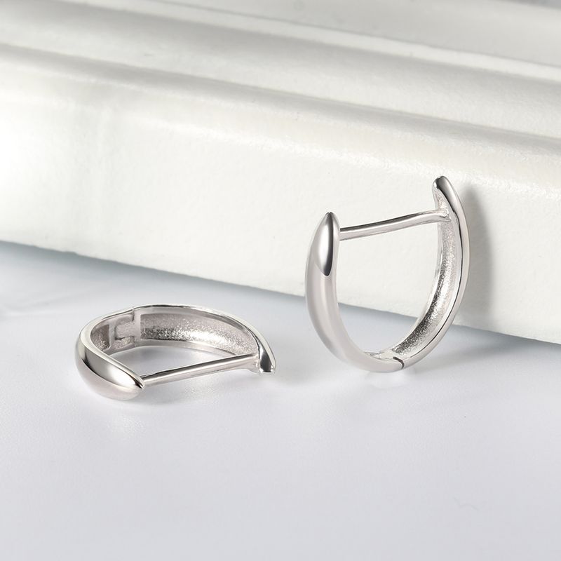 1 Pair Simple Style Classic Style Oversized Solid Color Polishing Plating Sterling Silver White Gold Plated Earrings