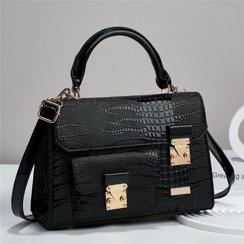 Women's Pu Leather Solid Color Elegant Square Flip Cover Handbag