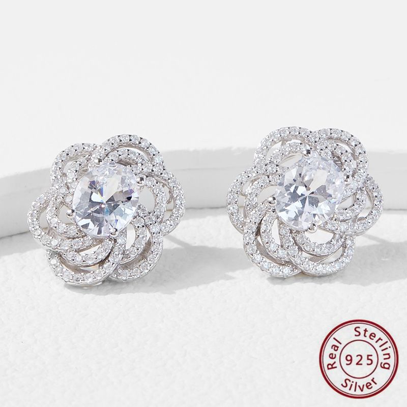 1 Pair Elegant Oval Flower Hollow Out Inlay Sterling Silver Zircon White Gold Plated Ear Studs