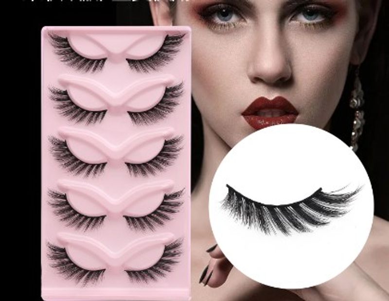 Simple Style Solid Color Plastic False Eyelashes 1 Piece