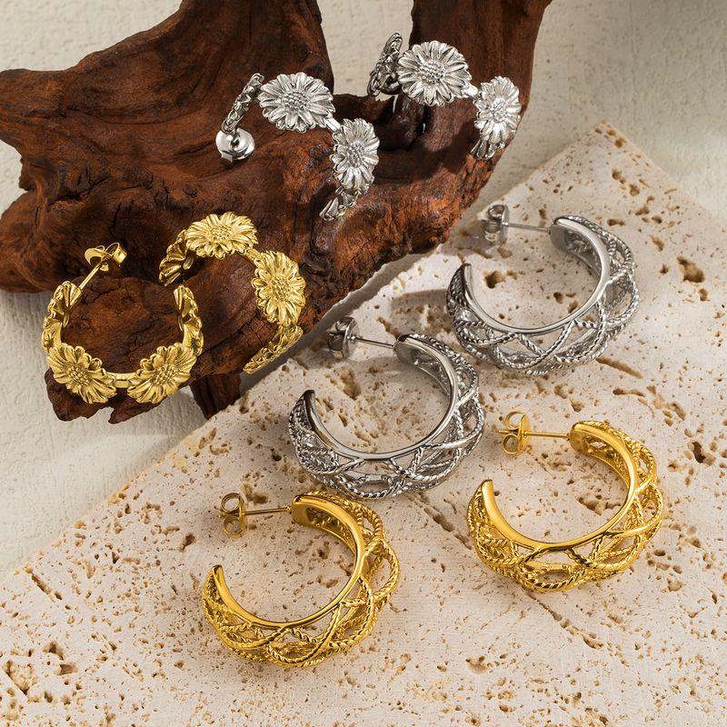1 Pair Casual Classic Style Sunflower Waves Flower Plating Hollow Out Stainless Steel 14k Gold Plated Ear Studs