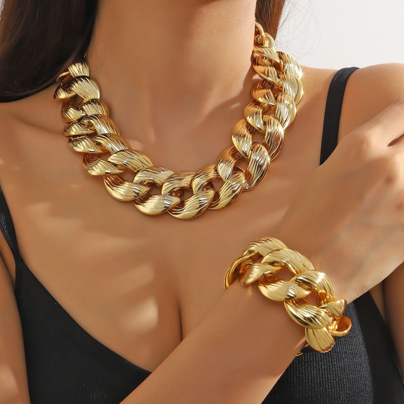 Retro Exaggerated Geometric Plastic Plating Women's Bracelets Necklace