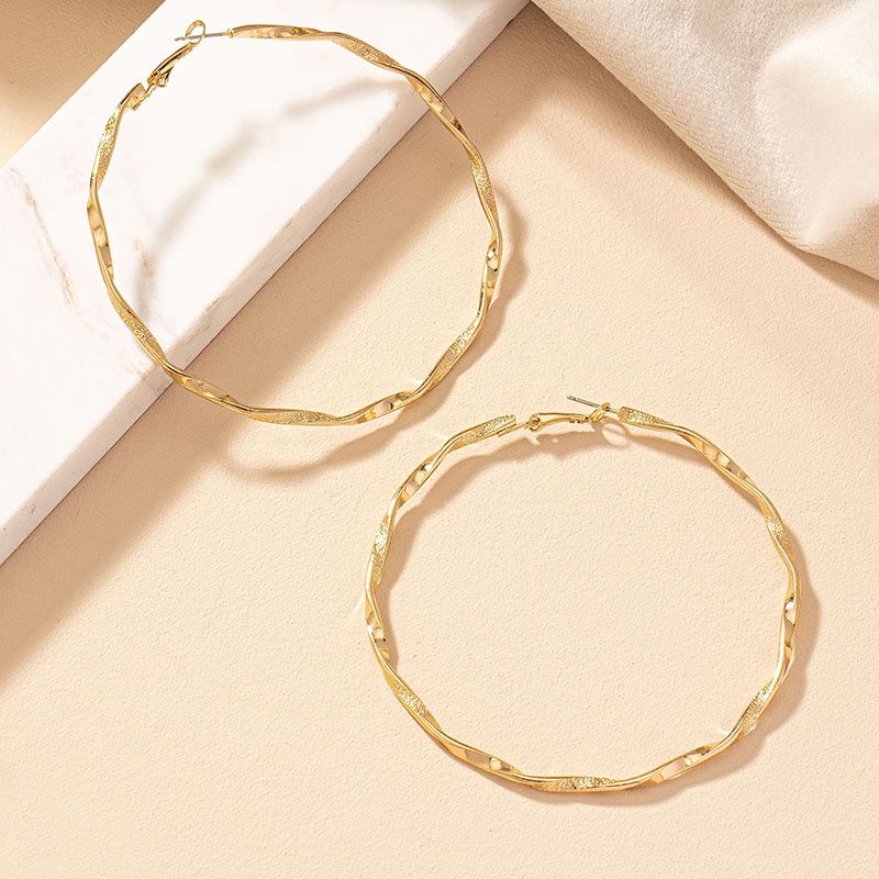 1 Pair Exaggerated Simple Style Round Plating Alloy Gold Plated Hoop Earrings