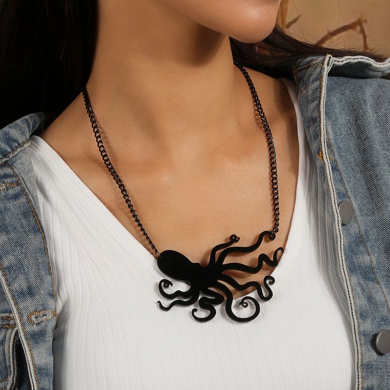 Modern Style Octopus Zinc Alloy Women's Pendant Necklace