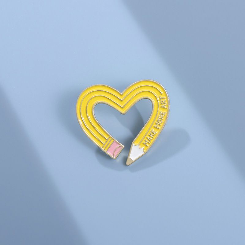 Simple Style Heart Shape Alloy Plating Unisex Brooches