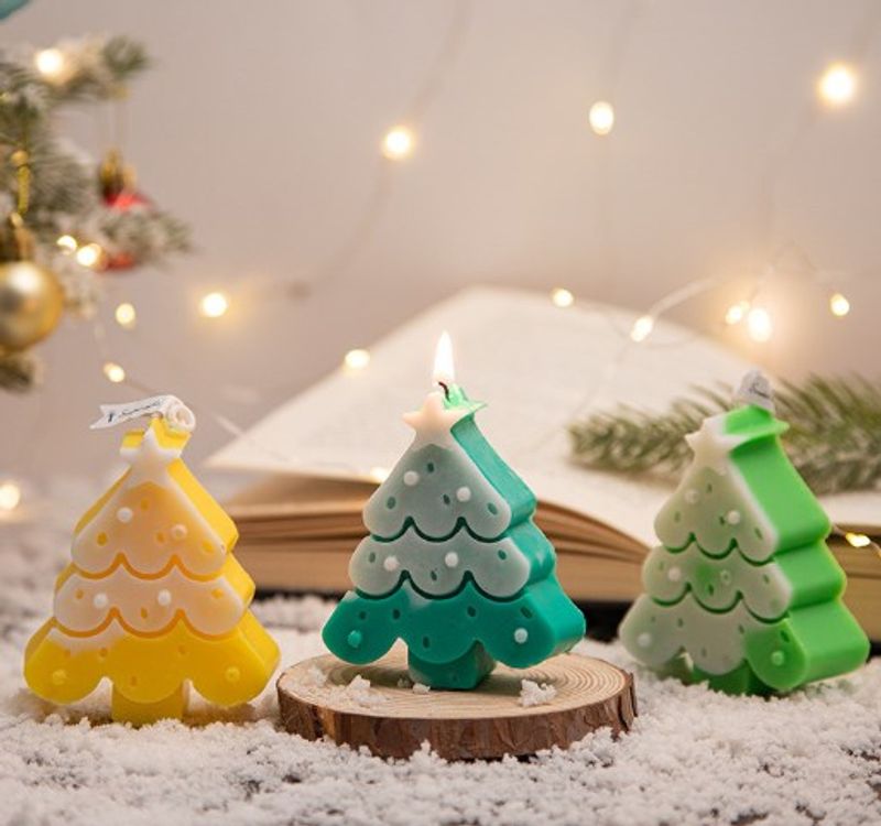Christmas Cartoon Style Cute Christmas Tree Gingerbread Paraffin Party Festival Candle