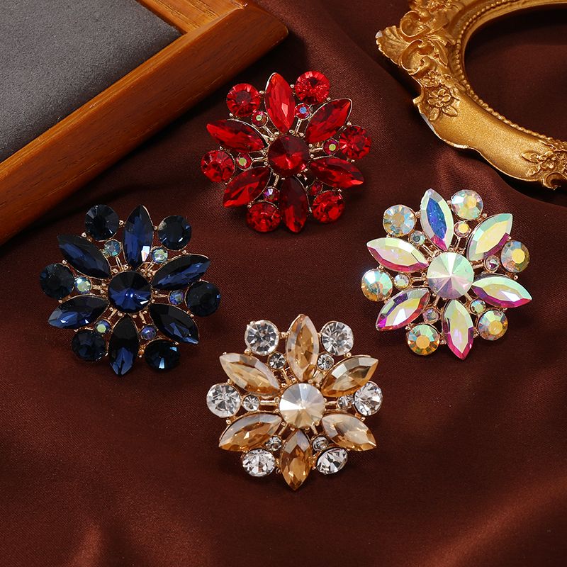 Shiny Flower Gold Plated Rhinestones Alloy Wholesale Open Rings