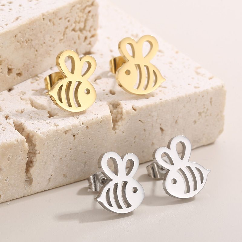 1 Pair Cute Simple Style Bee Plating Hollow Out Stainless Steel 18K Gold Plated Ear Studs