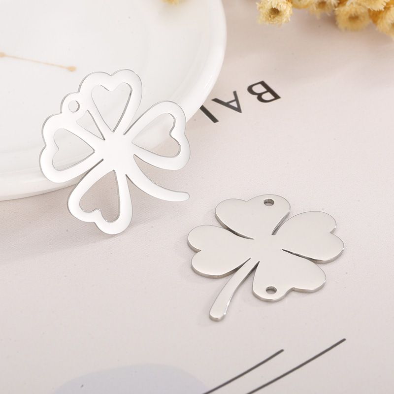 Simple Style Four Leaf Clover Stainless Steel Plating Jewelry Accessories