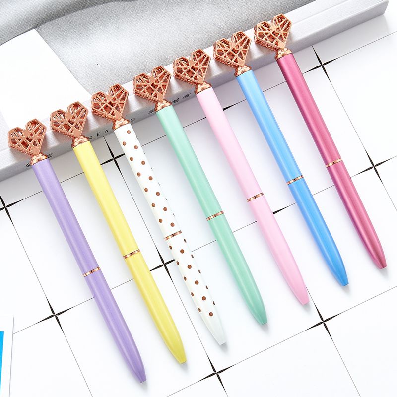 1 Piece Heart Shape Class Learning Daily Valentine's Day Mixed Materials Simple Style Ballpoint Pen