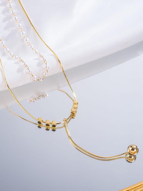 Elegant Original Design Einfarbig Künstliche Perle Kupfer Überzug 18 Karat Vergoldet Versilbert Halskette