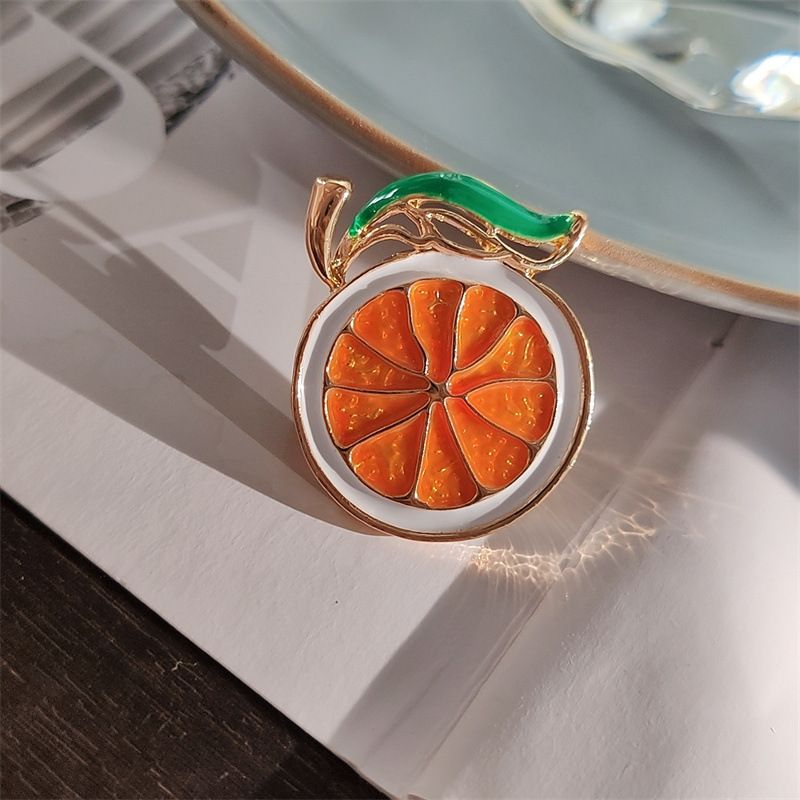 Simple Style Fruit Alloy Plating Women's Brooches