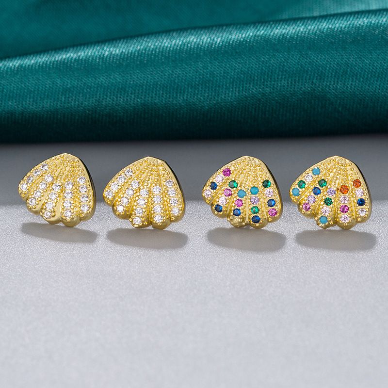 1 Pair Simple Style Shell Inlay Copper Zircon Ear Studs