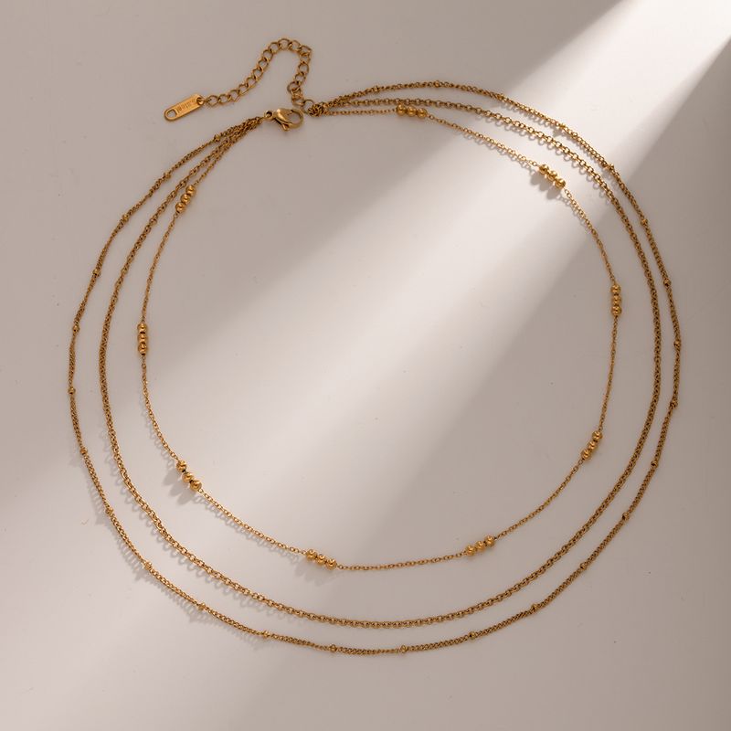 Einfacher Stil Einfarbig Rostfreier Stahl Überzug 18 Karat Vergoldet Dreilagige Halskette