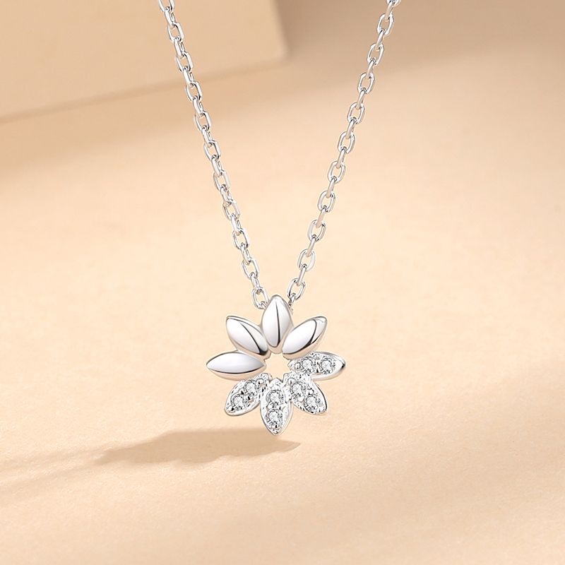 Elegant Simple Style Flower Sterling Silver Plating Inlay Zircon Pendant Necklace