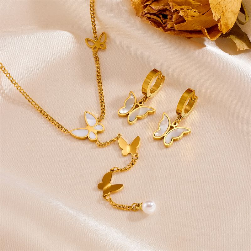 Rostfreier Stahl 18 Karat Vergoldet Elegant Einfacher Stil Überzug Inlay Schmetterling Acryl Künstliche Perlen Ohrringe Halskette