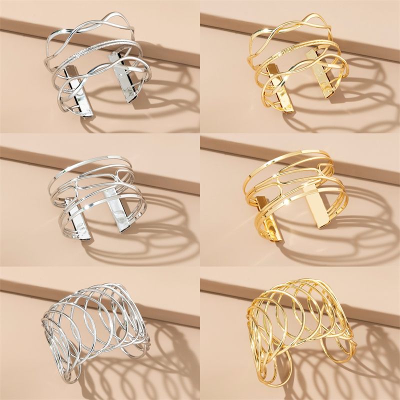 Lady Simple Style Round Alloy Hollow Out Women's Bangle