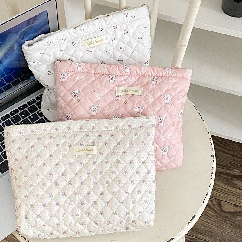 Cute Basic Ditsy Floral Polyester Square Makeup Bags