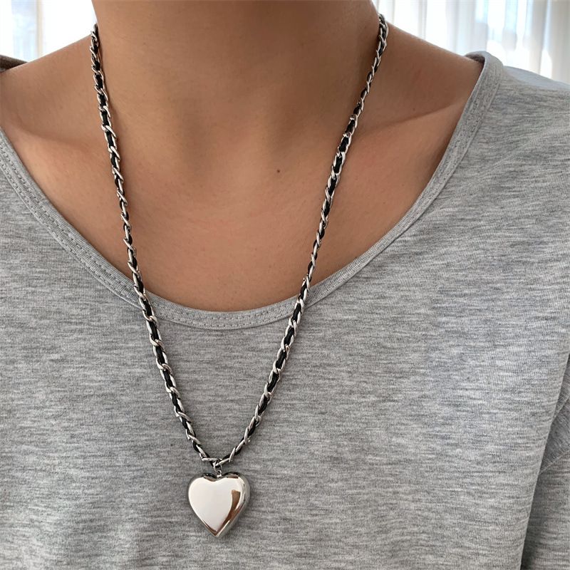 Casual Heart Shape Titanium Steel Plating Pendant Necklace