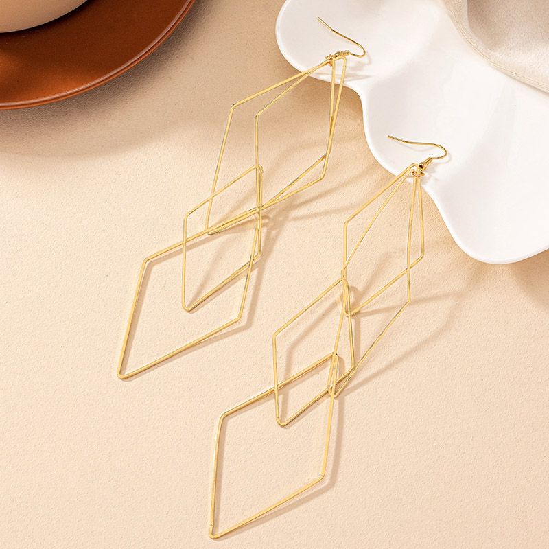 1 Pair Simple Style Rhombus Plating Alloy Gold Plated Drop Earrings