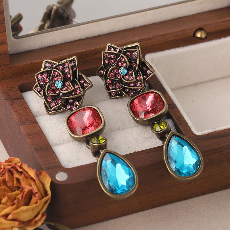 1 Pair Vintage Style Camellia Plating Inlay Ancient Bronze Rhinestones Glass Ancient Bronze Earrings