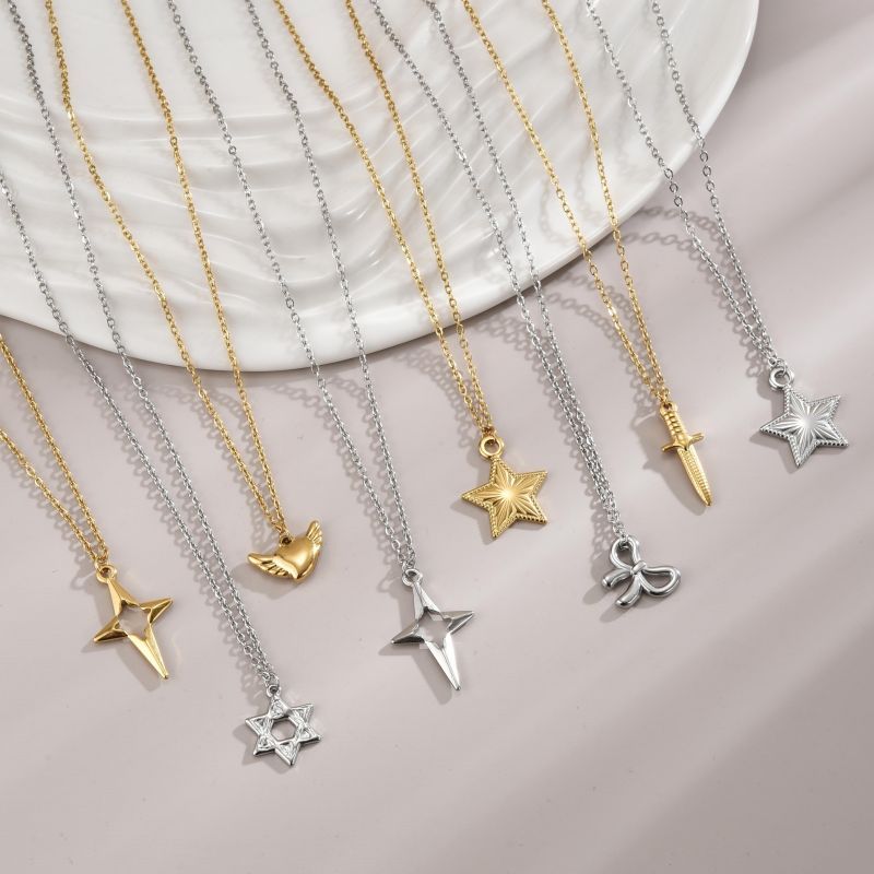 Stainless Steel 18K Gold Plated Simple Style Polishing Plating Star Heart Shape Bow Knot Pendant Necklace