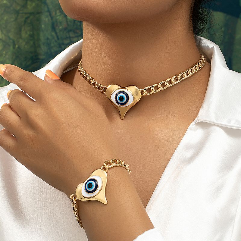 Gothic Hip-hop Exaggerated Heart Shape Eye Alloy Enamel Plating Gold Plated Unisex Jewelry Set