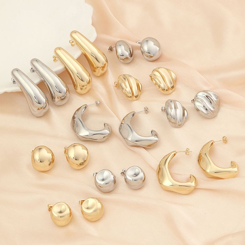 1 Pair Simple Style Commute Geometric Polishing Plating Copper 18k Gold Plated White Gold Plated Ear Studs